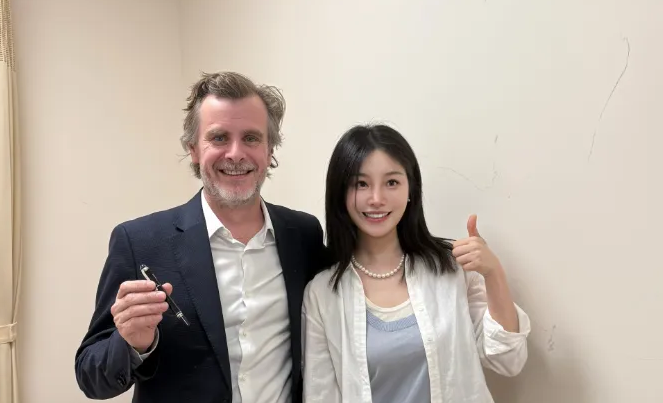 北京天壇醫(yī)院手術(shù)紀(jì)實 - 4.5cm腦膜瘤緊壓腦干成功手術(shù)，勇敢辣